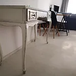M-vibes Mykonos מלון דירות קלפטיס