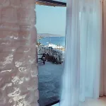 M-vibes Mykonos קלפטיס