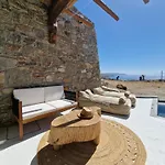 מלון דירות M-vibes Mykonos 4*