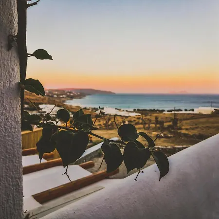 M-vibes Mykonos كالافاتيس