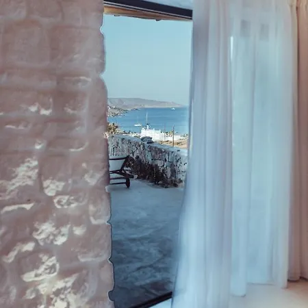 M-vibes Mykonos קלפטיס