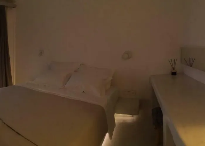 M-vibes Mykonos Apartahotel Kalafatis