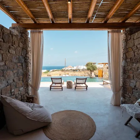 M-vibes Mykonos * Kalafatis