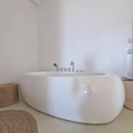 M-vibes Mykonos Апарт-отель