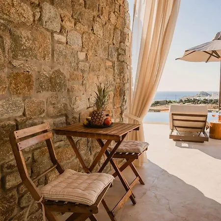 M-vibes Mykonos Aparthotel 4*