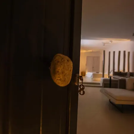 M-vibes Mykonos Aparthotel Kalafatis