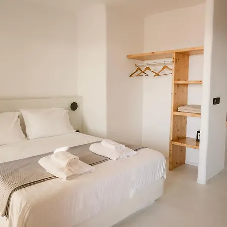 M-vibes Mykonos Aparthotel 4*