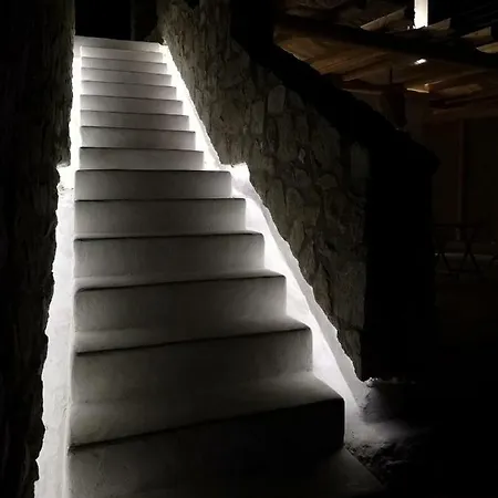 M-vibes Mykonos Lägenhetshotell Kalafati