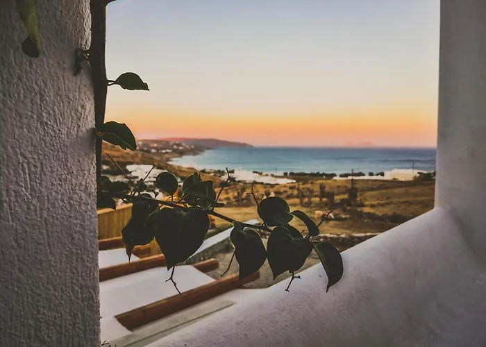 M-vibes Mykonos Калафатис