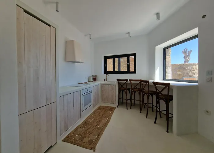 M-vibes Mykonos Apartahotel 4*