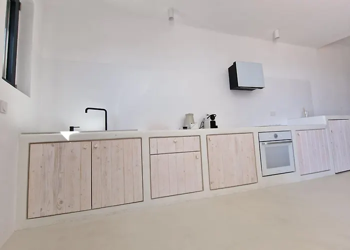 M-vibes Mykonos Apartahotel Kalafatis